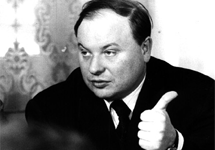 Егор Гайдар. Фото с сайта www.iet.ru