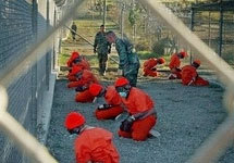 Заключенные в Гуантанамо. Фото АР