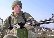 Солдат российской армии. Фото с сайта slujba.ru