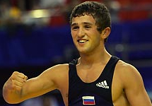 Борец Бесик Кудухов. Фото с сайта wrestrus.ru
