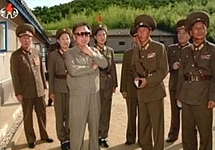 Ким Чен Ир. Кадр северокорейского телевидения