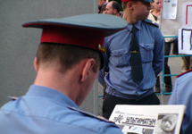 Милиция во время митинга оппозиции. Кадр "Грани-ТВ"