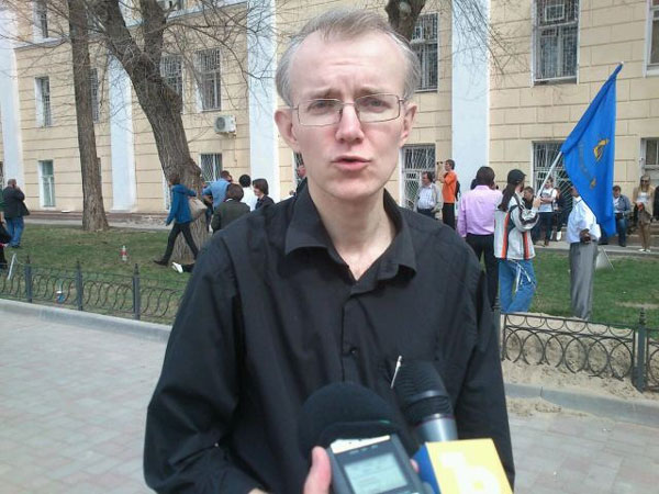 Олег Шеин на 26-й день голодовки. Фото Никиты Баталова ("Коммерсант FM")