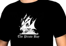 Футболка с логотипом крупнейшего торрент-трекера The Pirate Bay. Фото Zazzle.Com