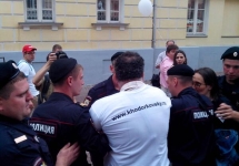 Задержание Михаила Кригера. Фото Юрия Тимофеева/Грани.Ру