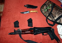Оружие в квартире задержанных дагестанцев. Фото: УФСБ Вологодской области