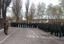 Самовольное построение 1-го батальона Национальной гвардии. Фото: tsn.ua