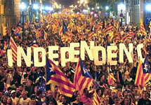 Сторонники независимости Каталонии. Фото с сайта lainfo.es