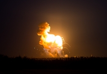 Взрыв ракеты Antares. Фото: nasa.gov
