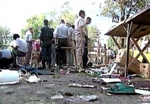После взрыва на Кировском рынке Астрахани, 19.08.2001. Кадр НТВ