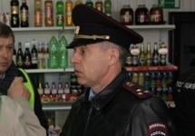 Андрей Гошт во время патрулирования в Сызрани. Фото: 63.mvd.ru