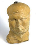Фигурка боксера, найденная в Иерусалиме. Фото Clara Amit, Israel Antiquities Authority с сайта www.antiquities.org.il