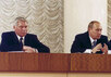 Вячеслав Лебедев и Владимир Путин. Фото с сайта ВС РФ