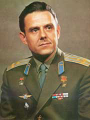 Владимир Комаров. Фото с сайта www.warheroes.ru
